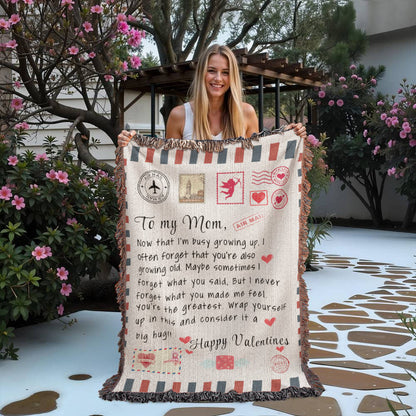 To My Mom: A Heartfelt Blanket for All the Times I Forget